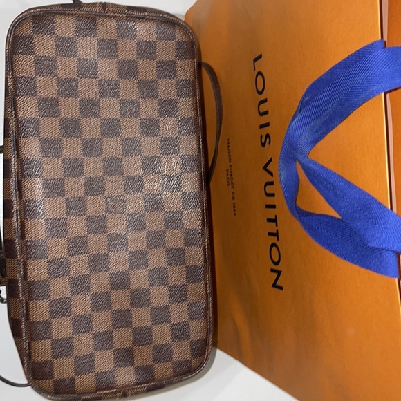 Authentic Louis Vuitton Neverfull MM Damier Ebene with pochette - Picture 4 of 15
